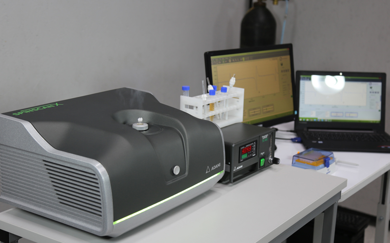 電子順磁共振波譜儀